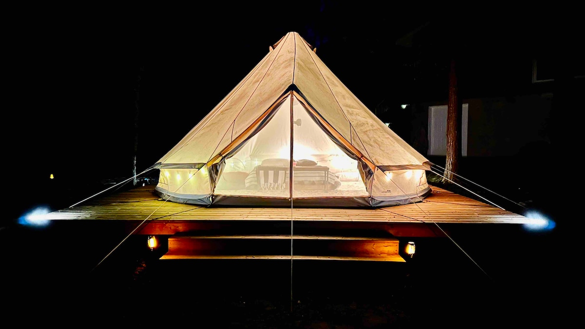 Glamping yurt exterior